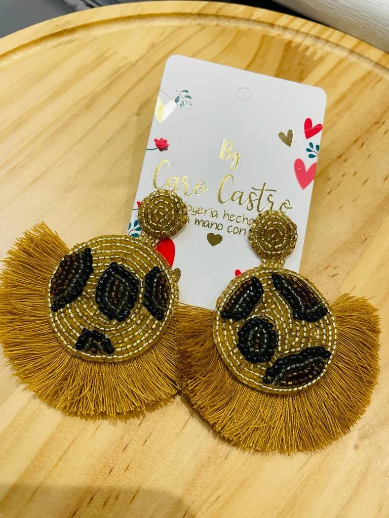 Aretes Animal Print con Borla