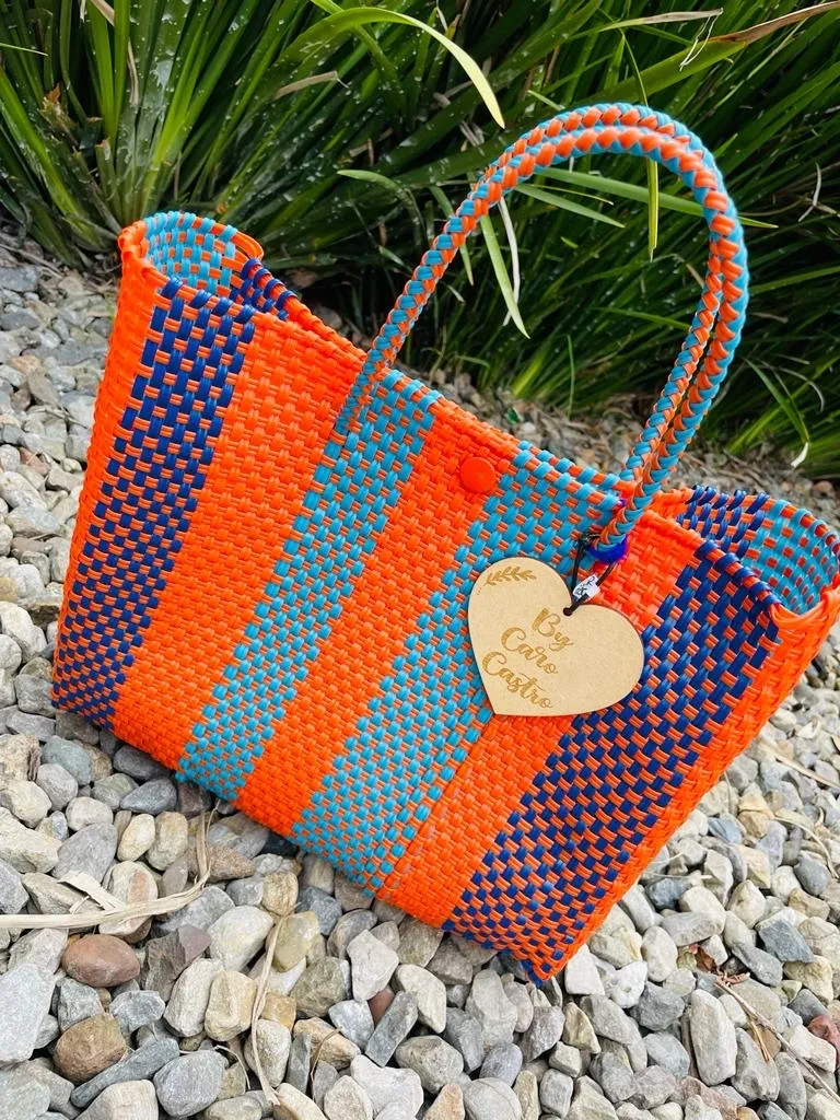 Cartera mediana naranja con azul