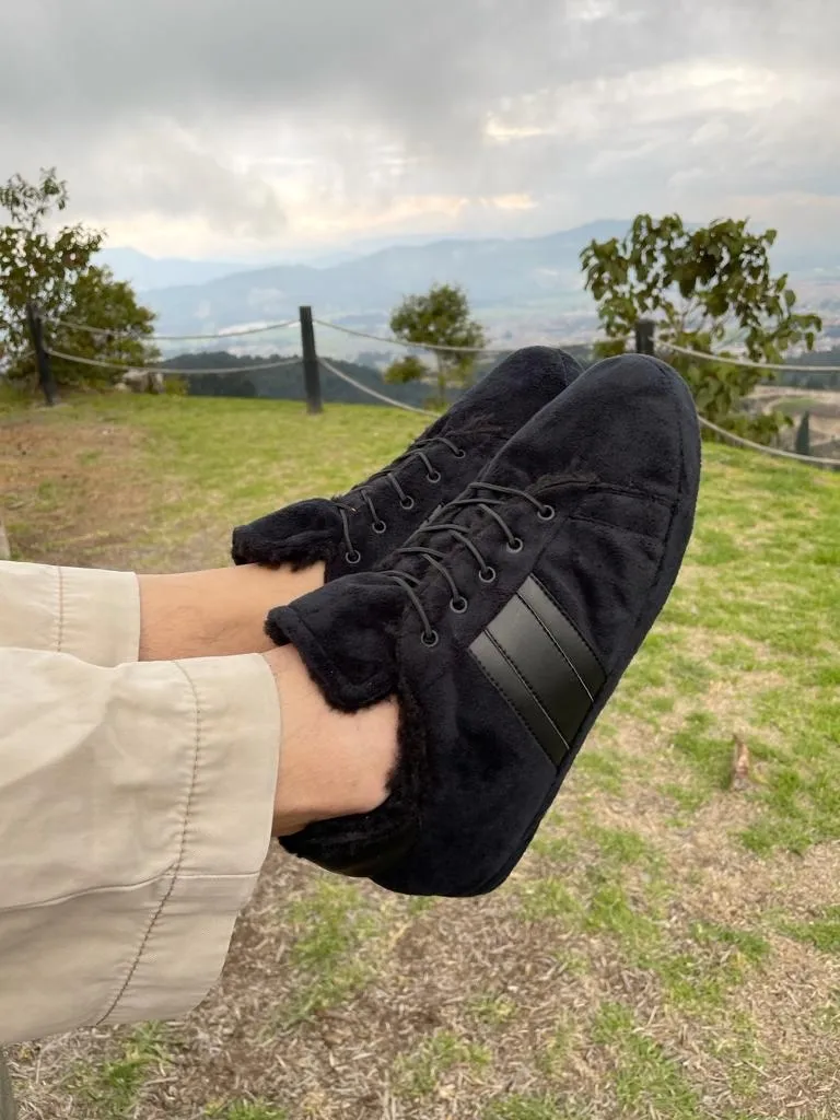 Babuchas Tennis Negras