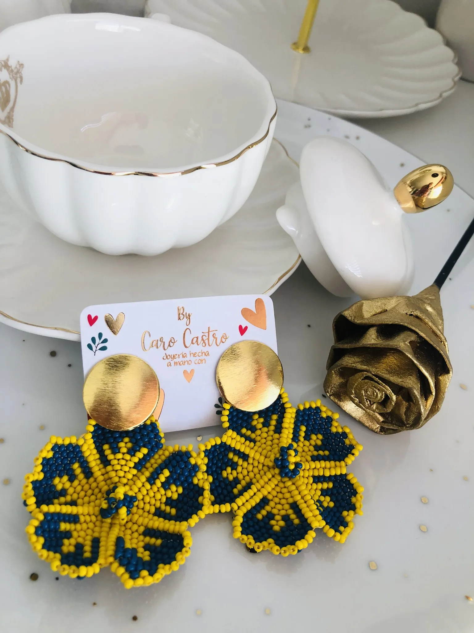 Aretes Flor Amarilla y Azul