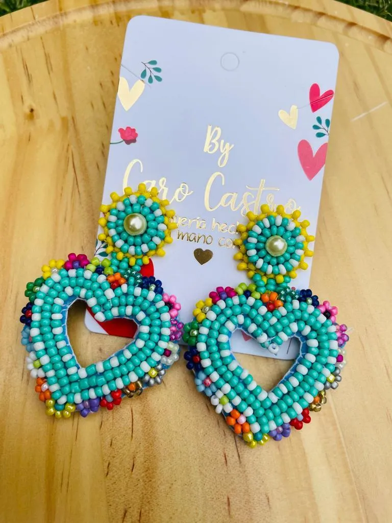  Aretes Corazón Multicolor
