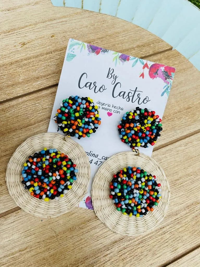 Aretes Redondos en Palma de Iraca Multicolor