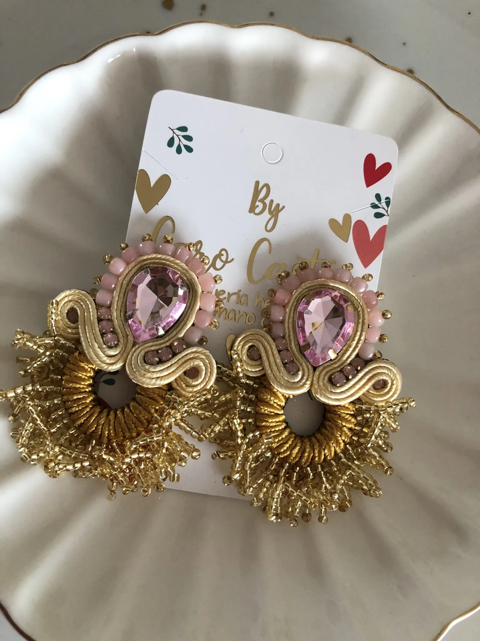 Aretes Soutache Flecos Dorado Topo Cristal Rosado