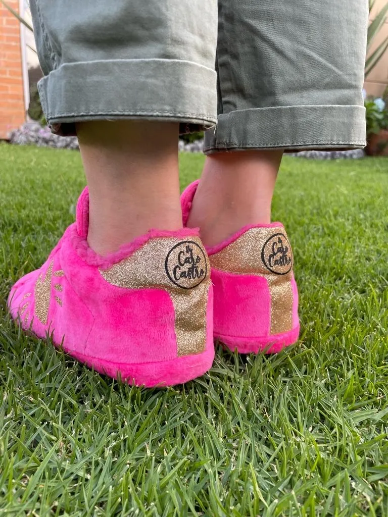 Babuchas Tennis Fucsia con Corazón Escarchado 3
