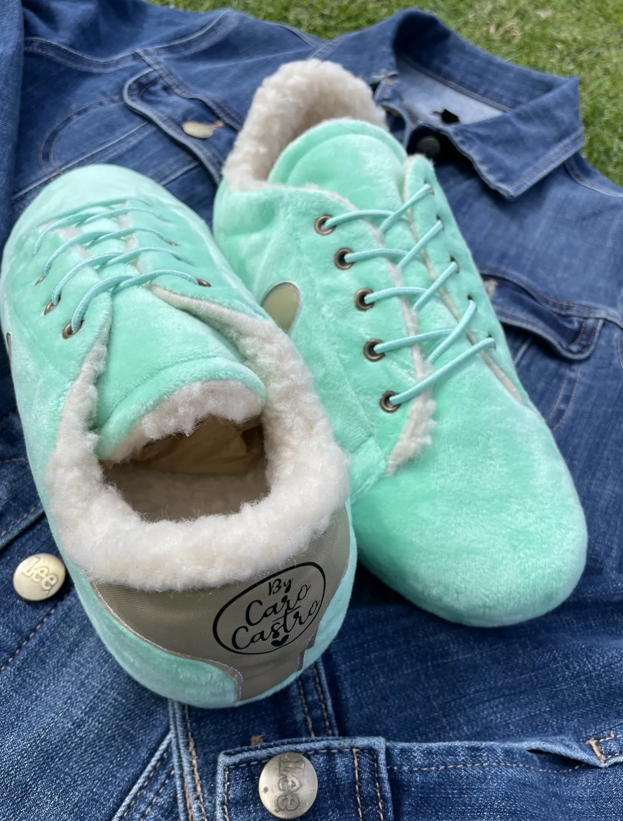 Babuchas Tennis Verde Menta con Corazón Dorado 3