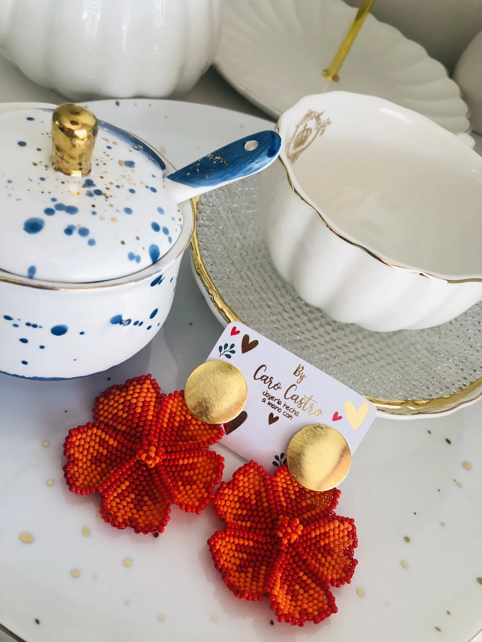  Aretes Flor Naranja con Fucsia.