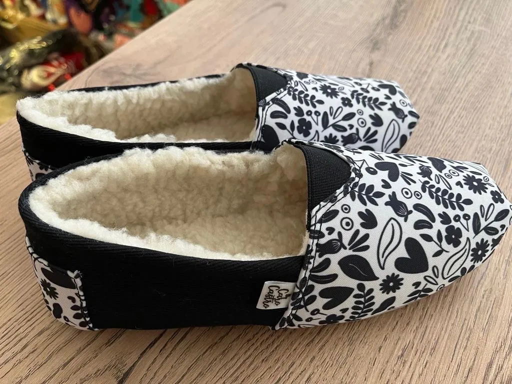 Alpargatas Mi Corazón Auténtico Blanco y Negro 3