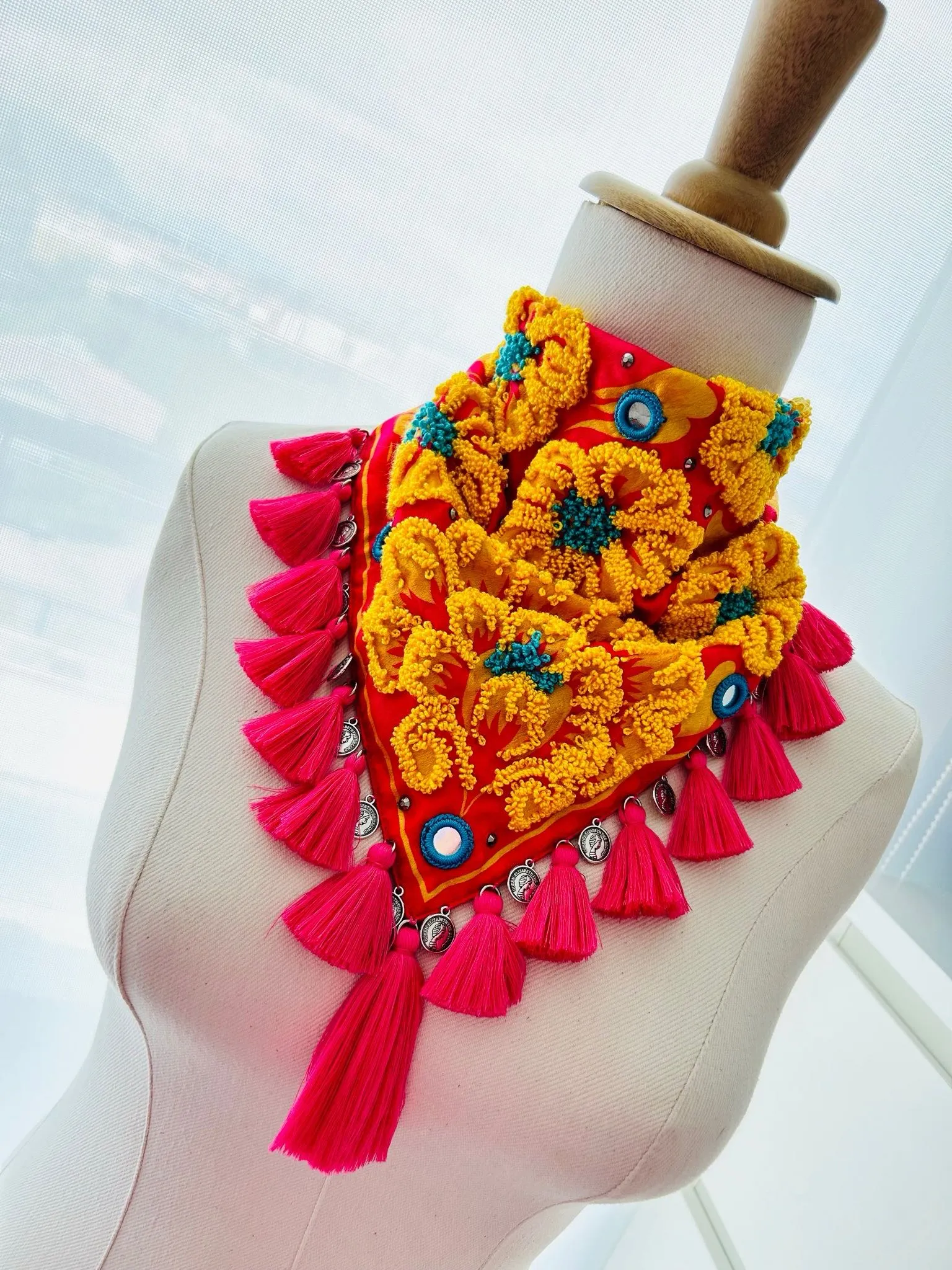 Pañoleta Flores para Ami 3