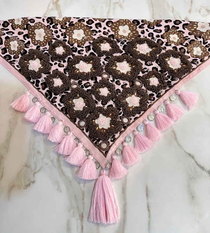 Pañoleta Lovely Bordada 6